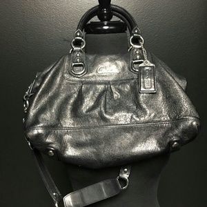 YAY!!! SOLD  OUT😍😍